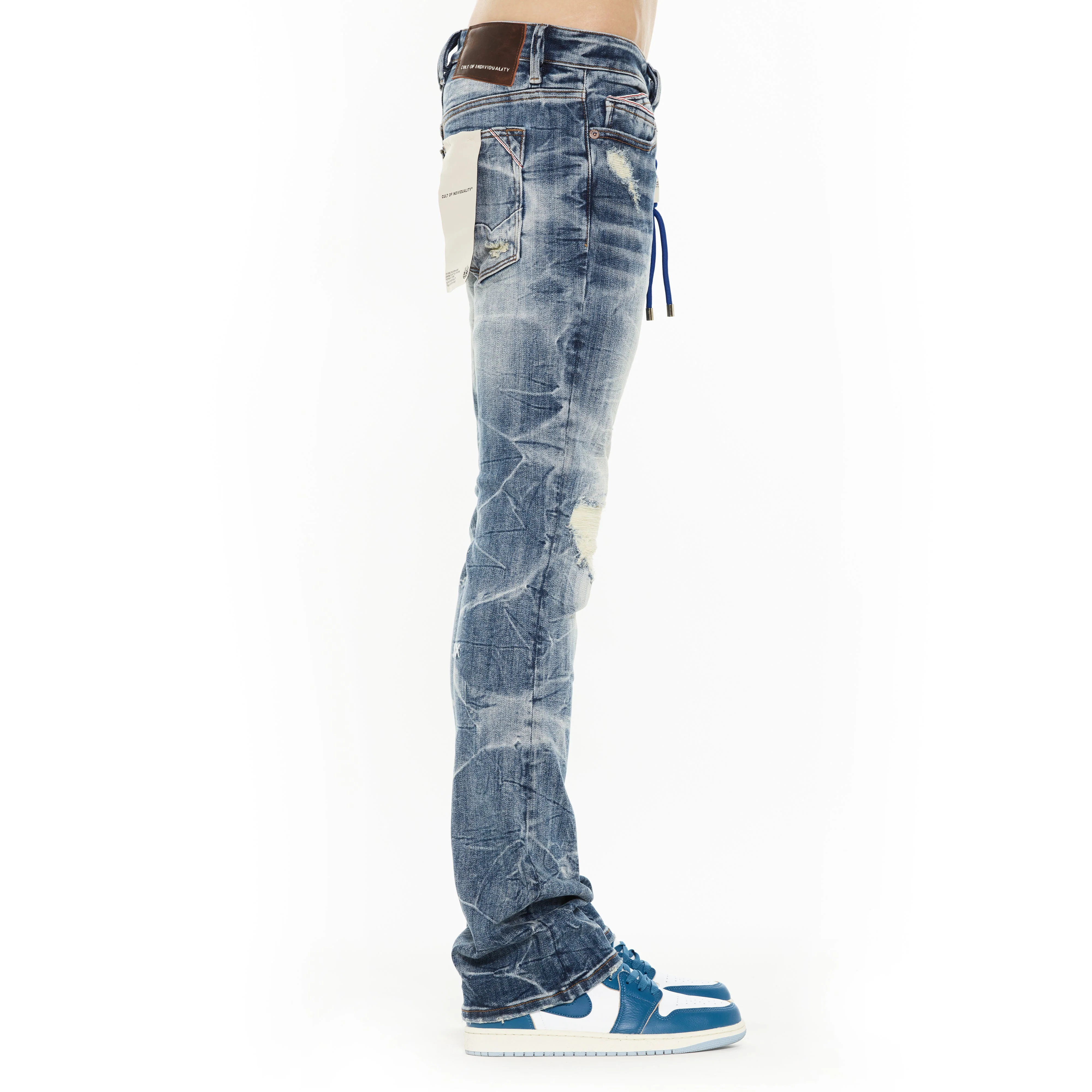 Cult's Lenny Bootcut 603 Jeans in Abel - Image 4
