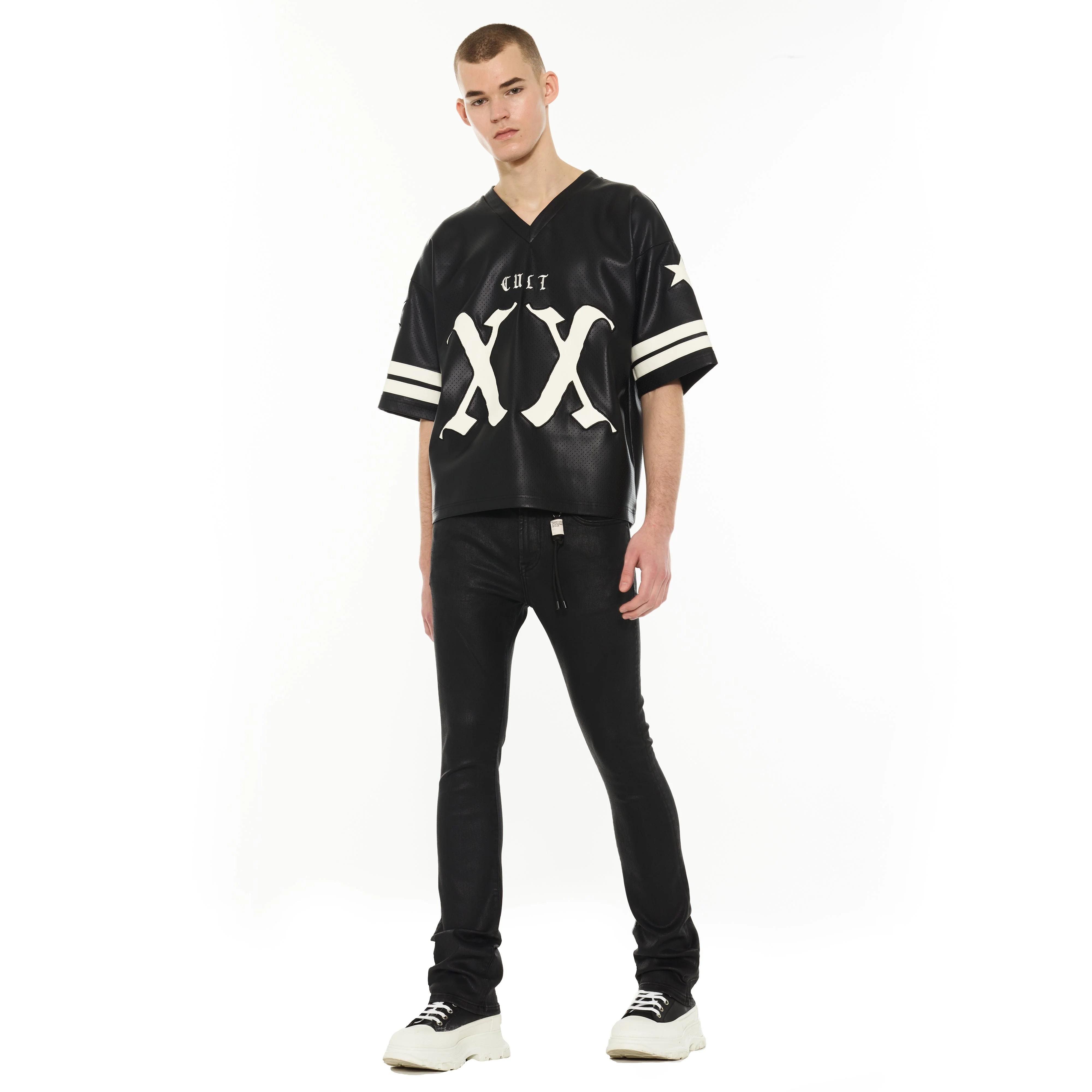 Cult's Lenny Bootcut 603 Jeans in Black Coated - Image 6