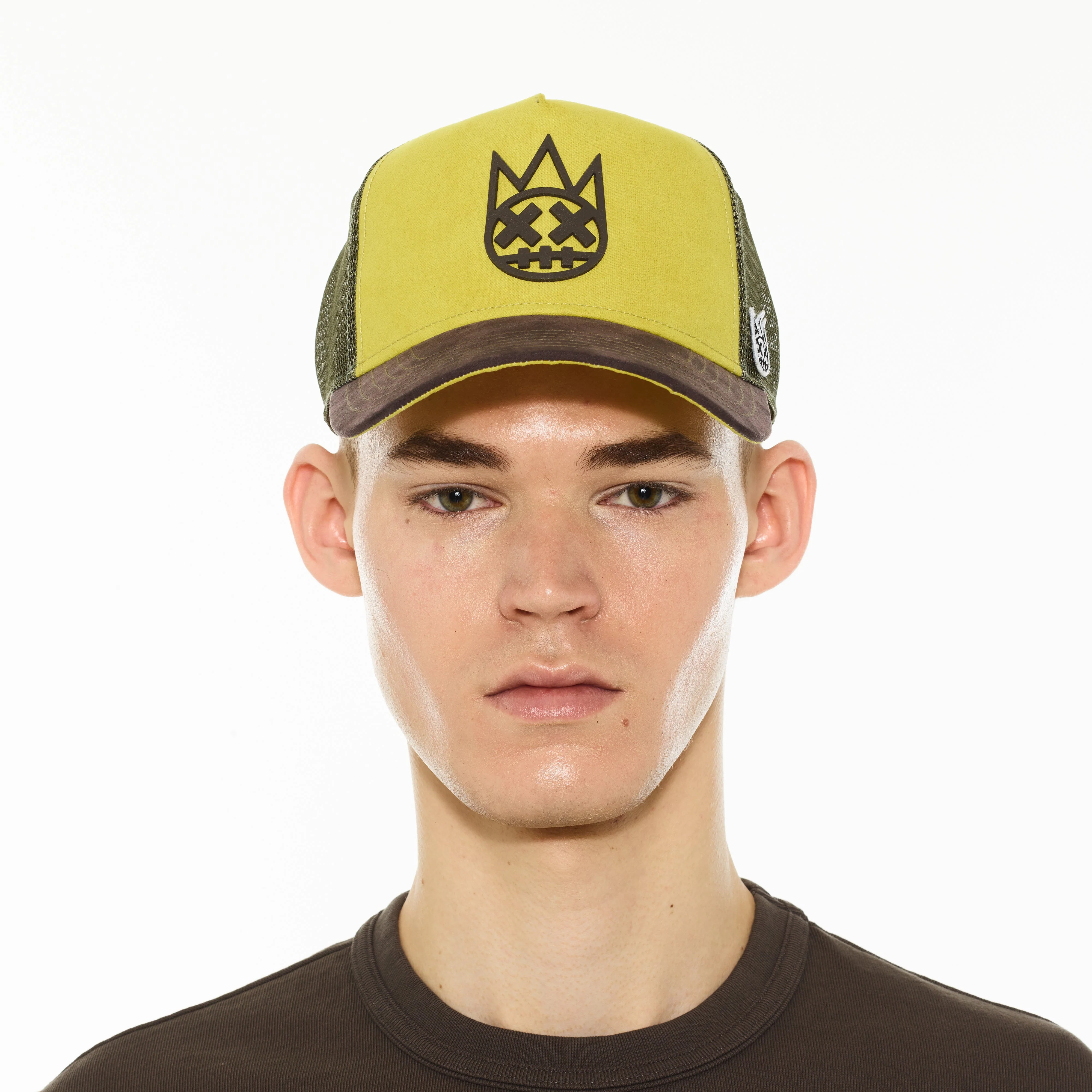 Cult's Logo Mesh Back Trucker Hat "Shimuchan" in Green Sheen - Image 3