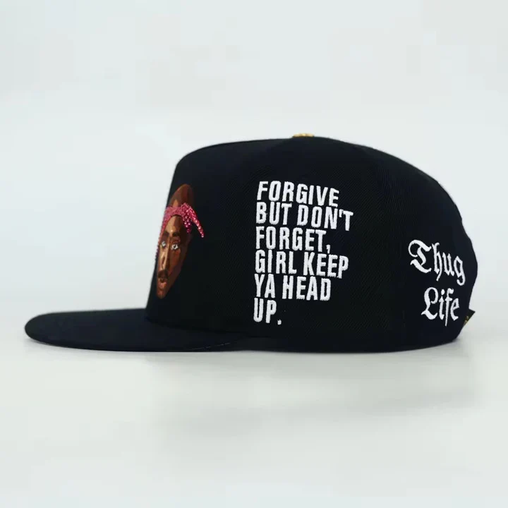 East vs West. Iced out Strapback - Black - Image 3